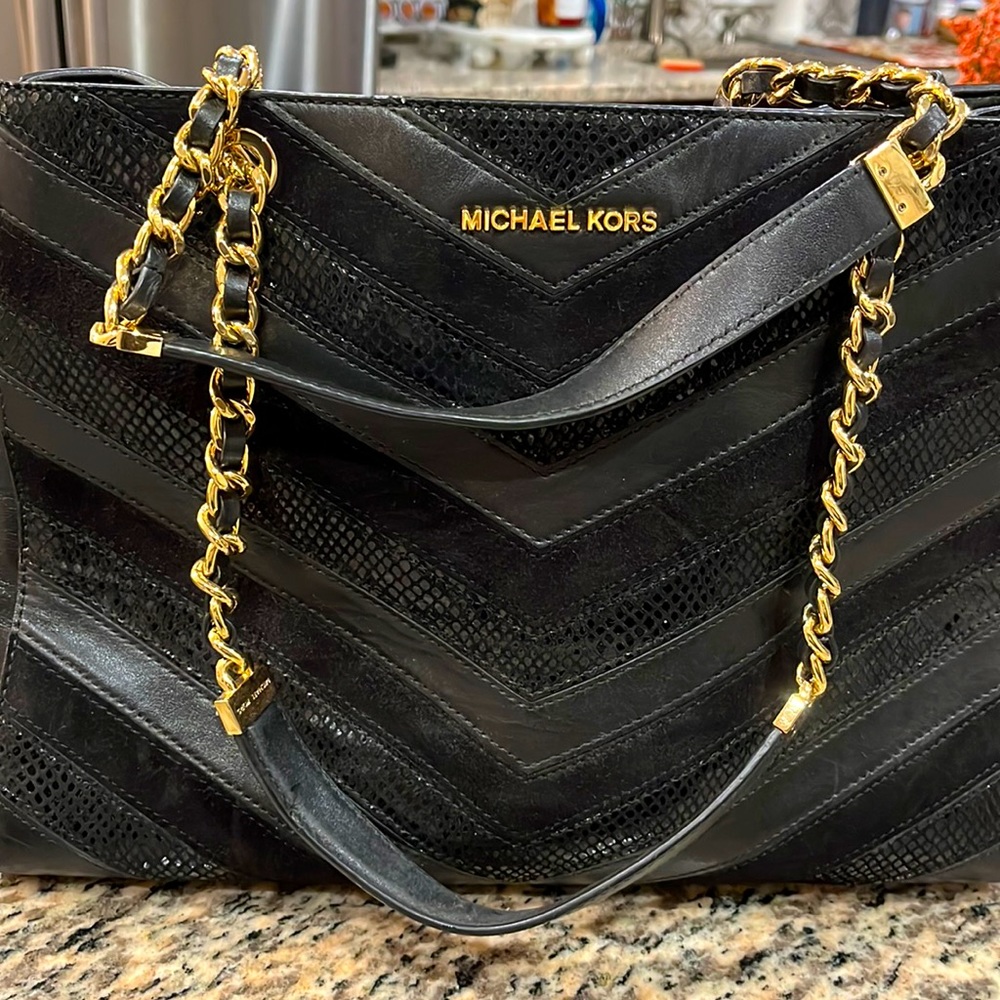Large Michael kors tote